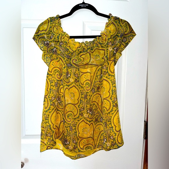 LOFT Yellow Paisley Ruffle Sleeve Blouse size 14 - Picture 3 of 3